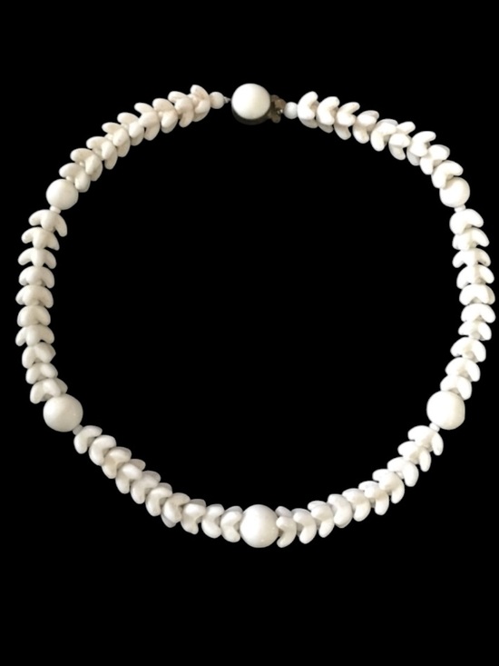 Vintage Jewelry - Vintage White Stacking Bead Necklace
